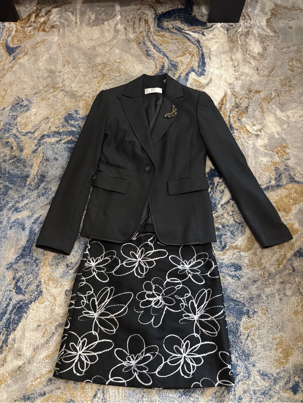 Black Women’s Tailored Blazer by